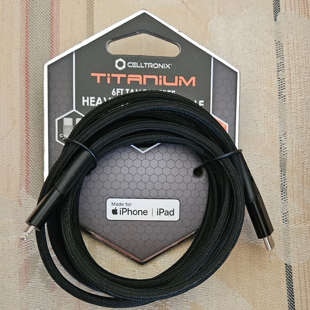 Celltronix 6 ft heavy duty fast charge usb cable for IPhone/IPad